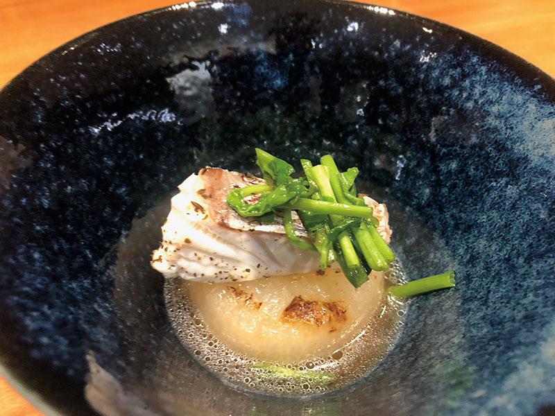 2025年2月のレシピ「焼きダイコン タイのスープで」