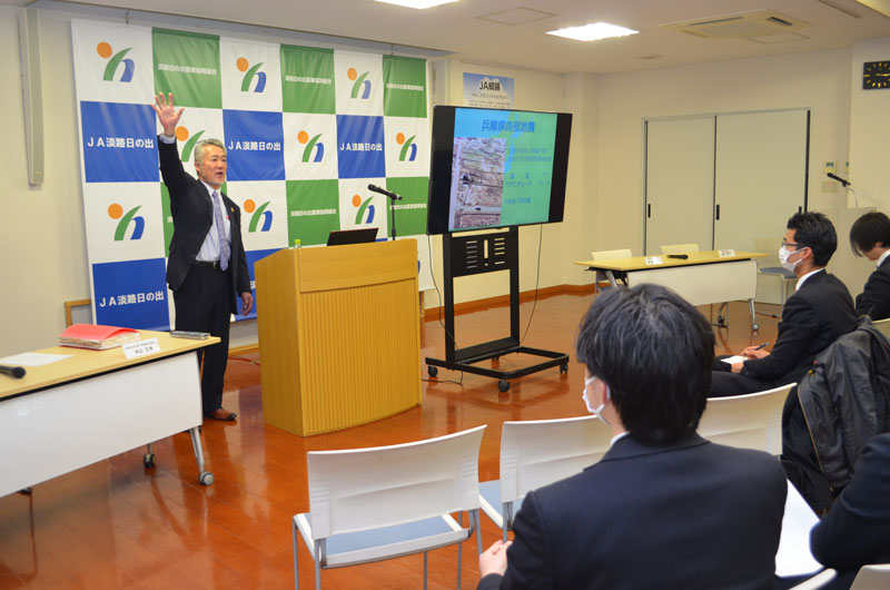 2025年1月のトピックス「阪神淡路大震災から30年、当時の記憶 若手に」